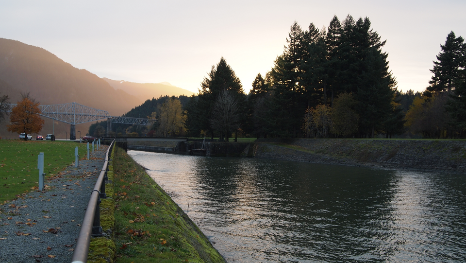 Cascade Locks